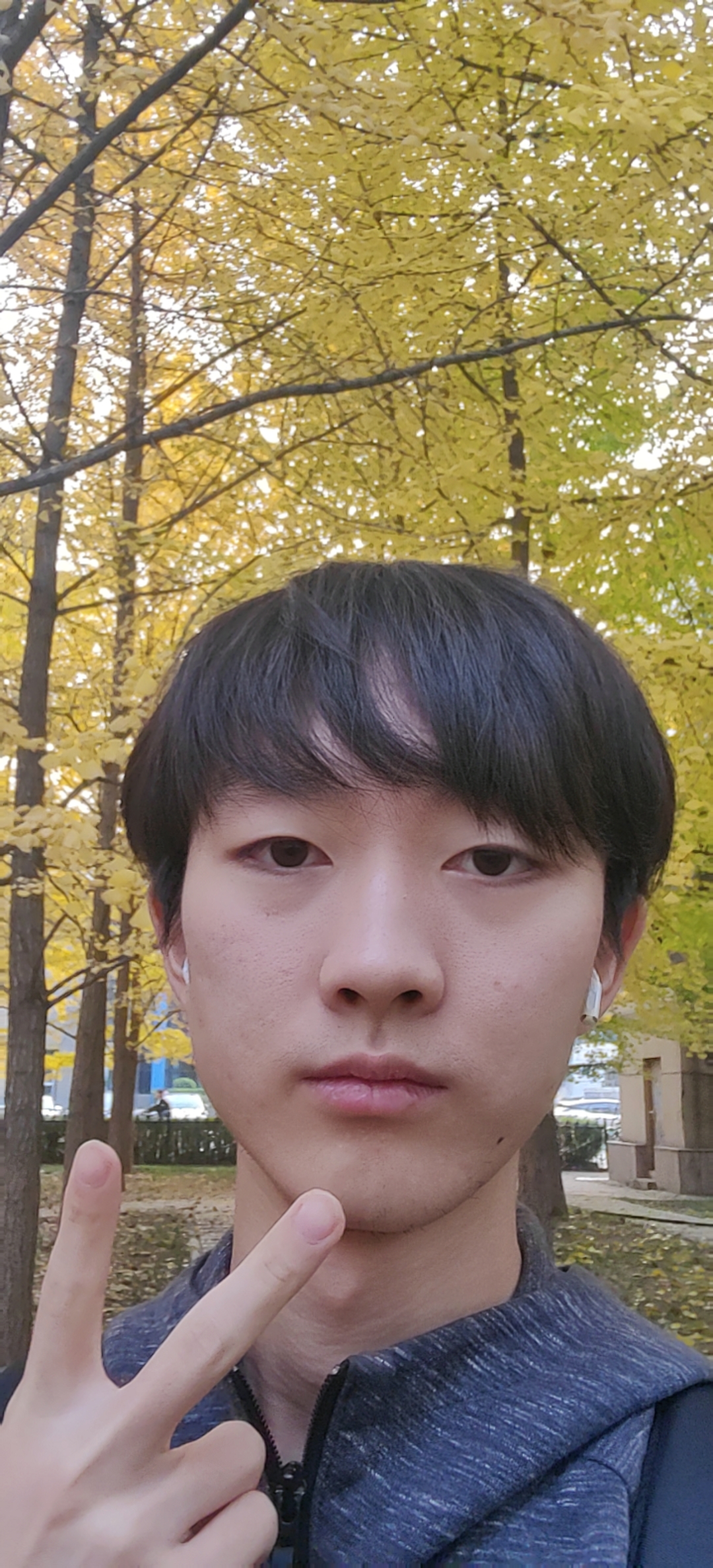 Junhui Jin